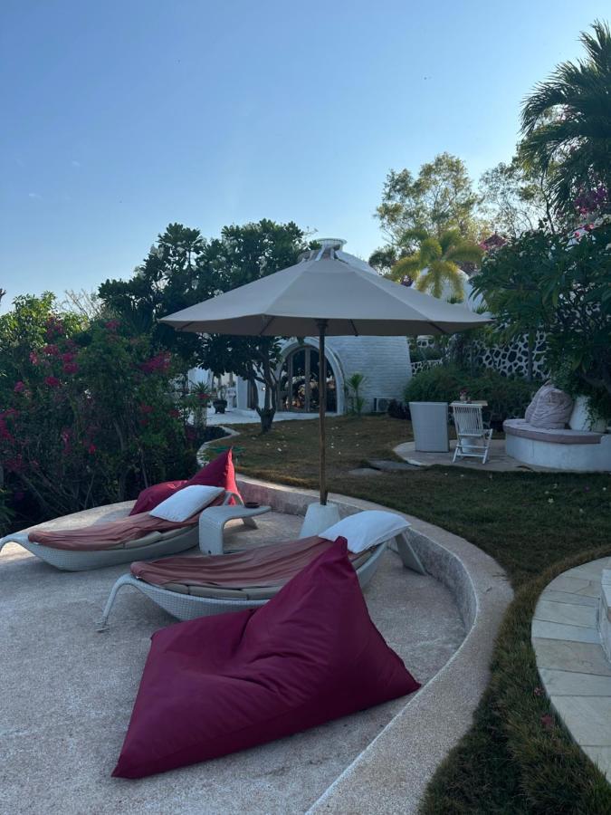 Villa Cocodome Teluknarat Extérieur photo