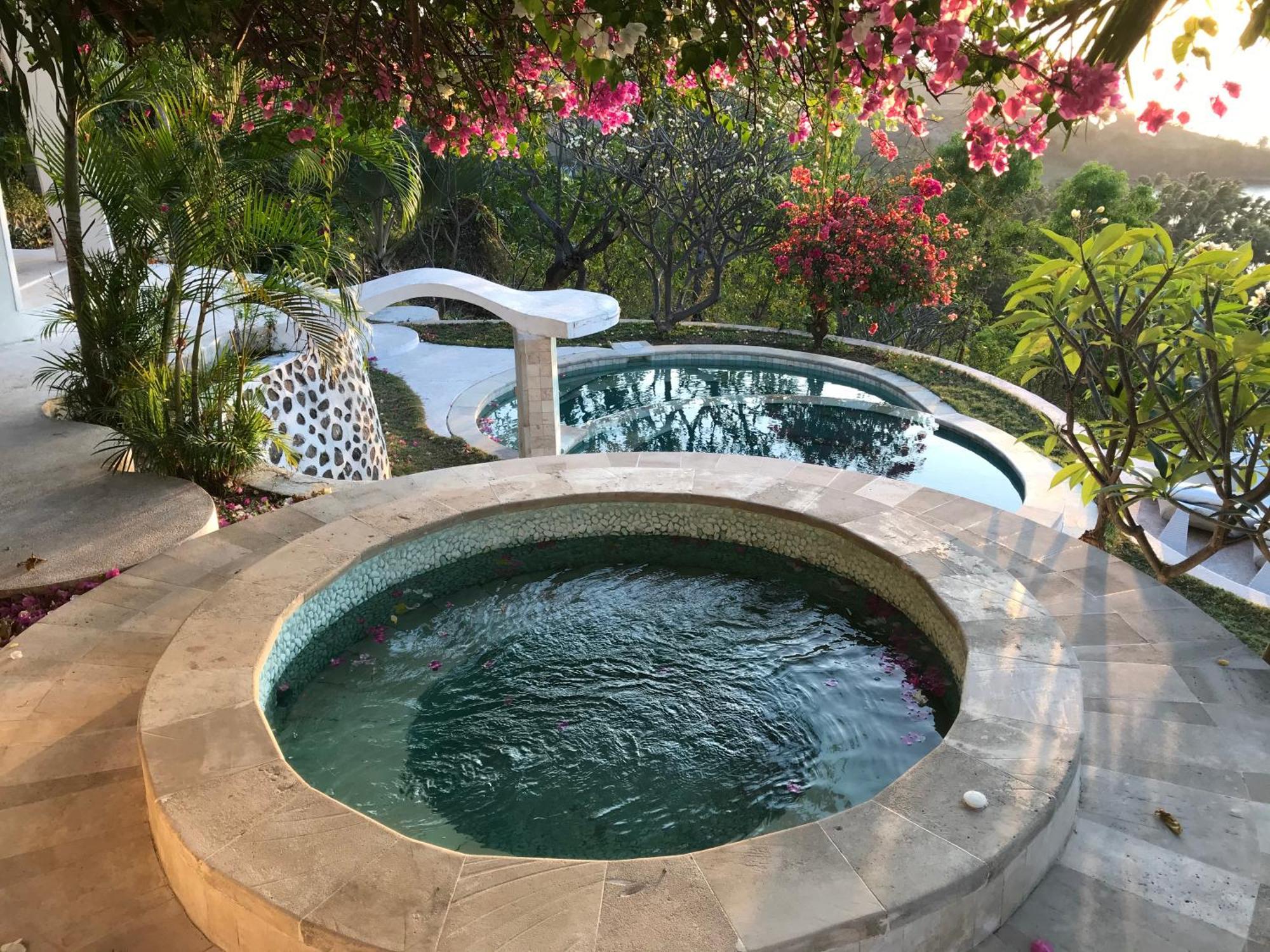 Villa Cocodome Teluknarat Extérieur photo